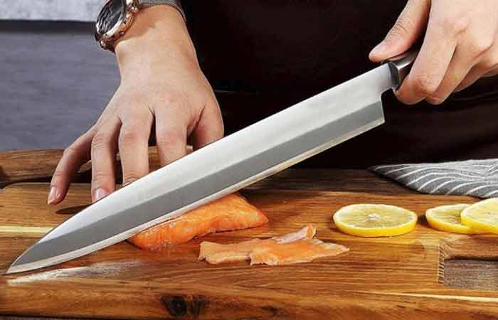 The Advantages of a Single Bevel Knife