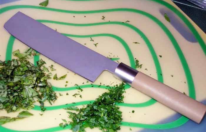 Cutting Thin Vegetables