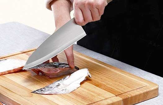 How Do I Use A Deba Knife